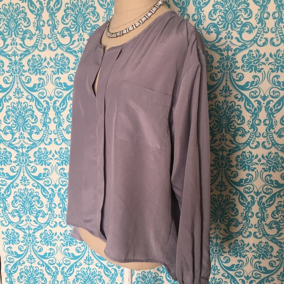 Grey Beautiful Top Blouse - Picture 2 of 4